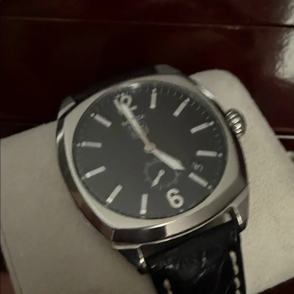 Men’s Tag Monza Watch with Leather Strap - Picture 2 of 6
